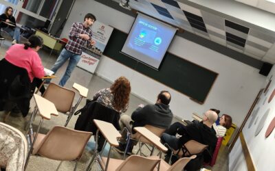 El uso responsable de las pantallas, protagonista en una nueva sesión de la Escuela de Familias organizada por el AMPAS